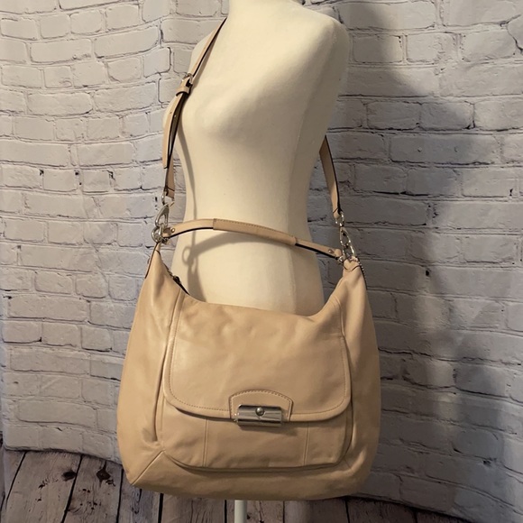 NWOT, COACH Kristin Champagne Hobo, GORGEOUS! - Picture 4 of 10